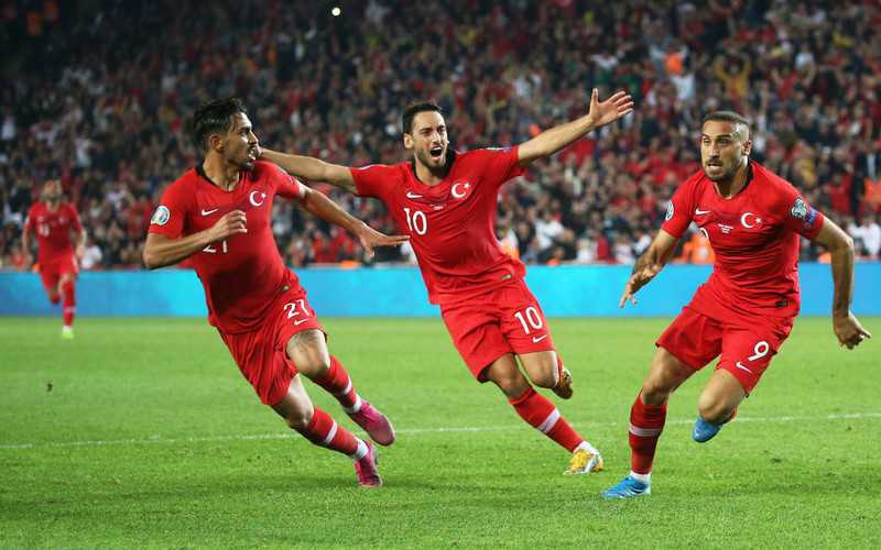 Turkey face Uefa wrath after players celebrate goal with controversial salute 