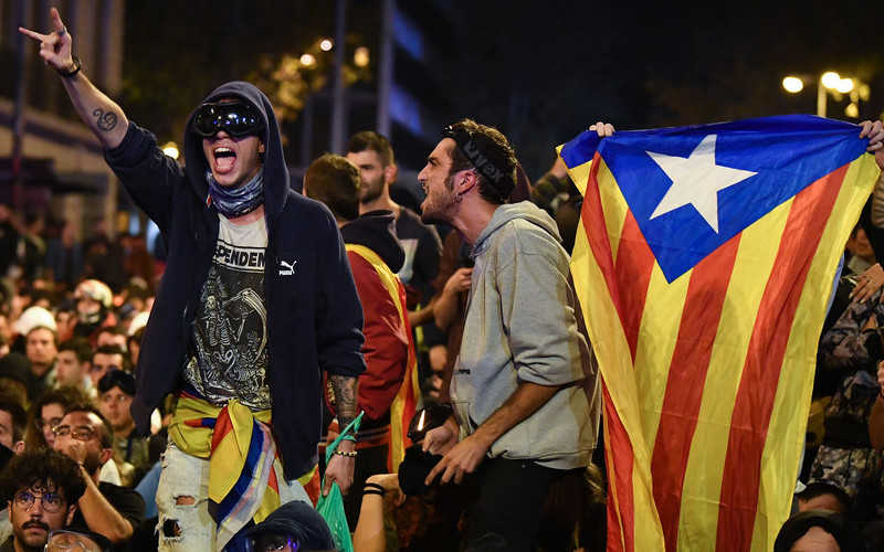 Hiszpania: Zamieszki w Barcelonie i Madrycie, ponad 20 rannych