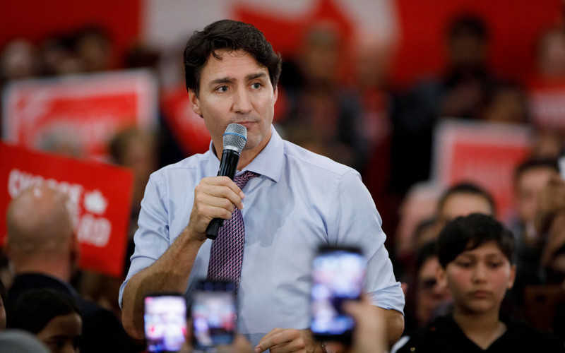 Canada election: Justin Trudeau faces the fight of his life 