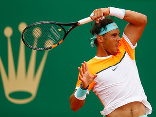 Struggling Rafael Nadal changes his racket