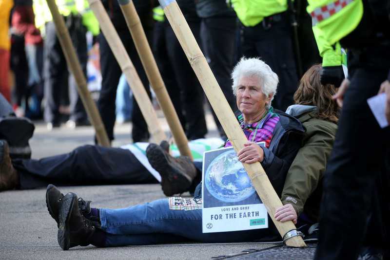 Extinction Rebellion vows to cause Christmas chaos and bring London to a standstill