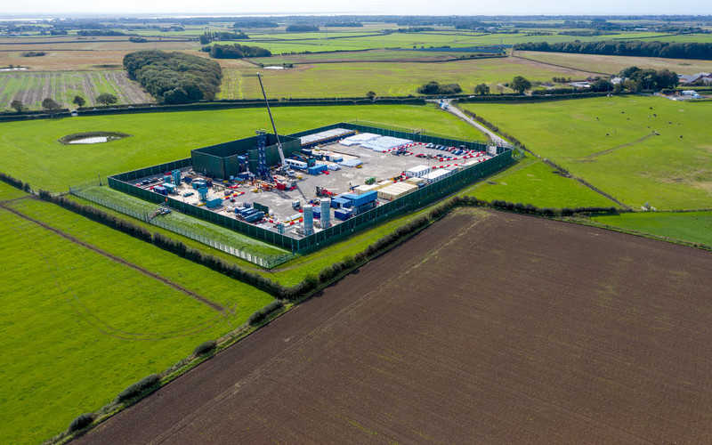 Rząd UK rezygnuje z kontrowersyjnej metody wydobywania gazu