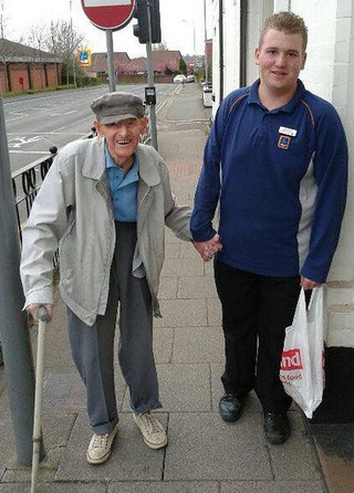 Horwich Aldi worker carries elderly man's shopping home and becomes viral hit