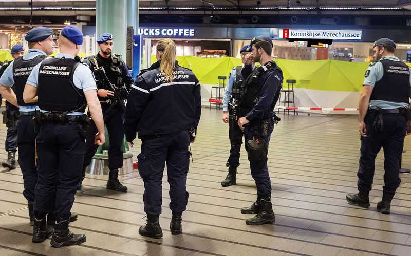 Alarm na lotnisku w Amsterdamie. Pilot przez pomyłkę zgłosił porwanie