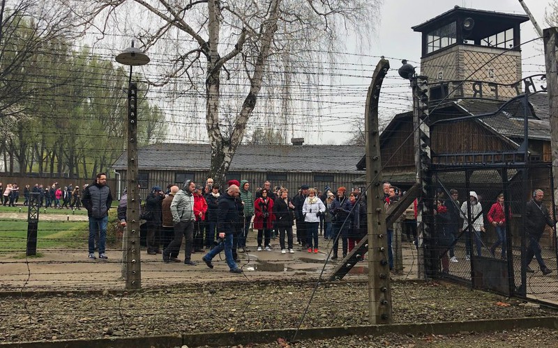 Rodzinne miasteczko Mussoliniego przestaje finansować wizyty w Auschwitz