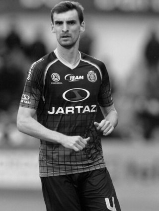 Gregory Mertens dies three days after collapsing in Sporting Lokeren game