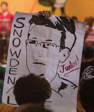 Snowden będzie wykładać na brytyjskiej uczelni?