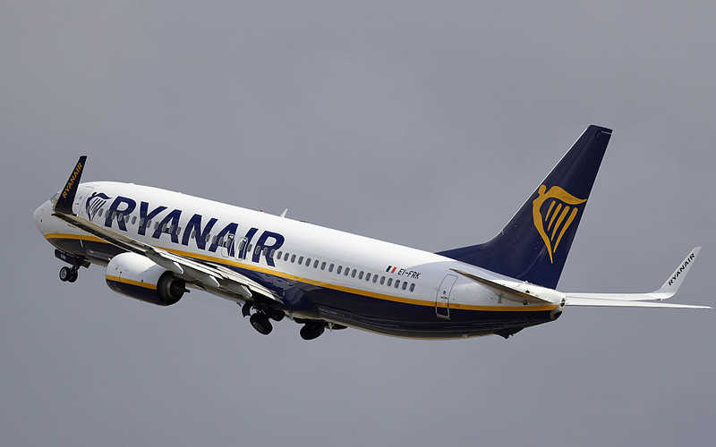 Ryanair had emergency landing at Krakow Airport