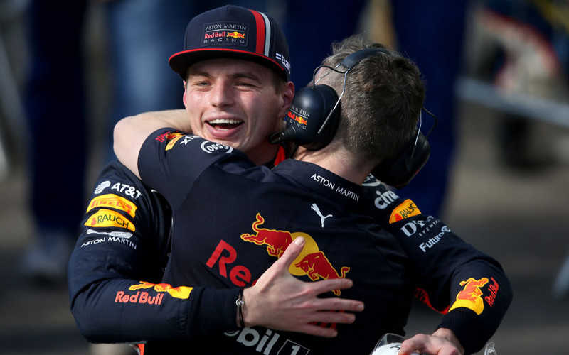 Brazilian GP: Verstappen wins from Gasly after crazy finish