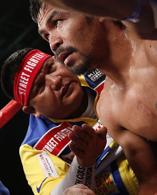  Manny Pacquiao after surgery