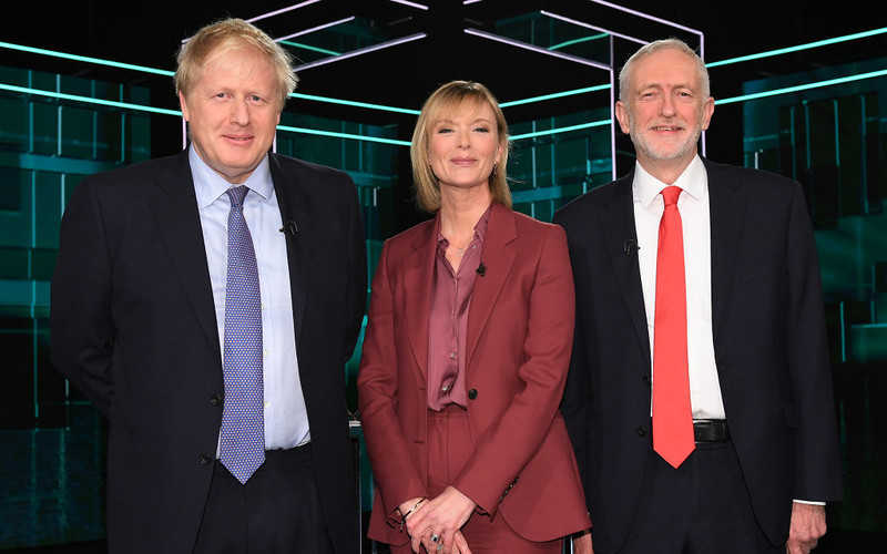 Sondaż: Johnson nieznacznie wygrał debatę z Corbynem
