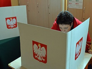 Poles vote for their president