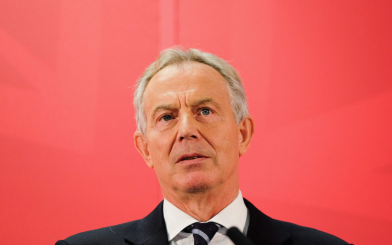 Tony Blair says Conservatives and Labour are 'peddling fantasies'