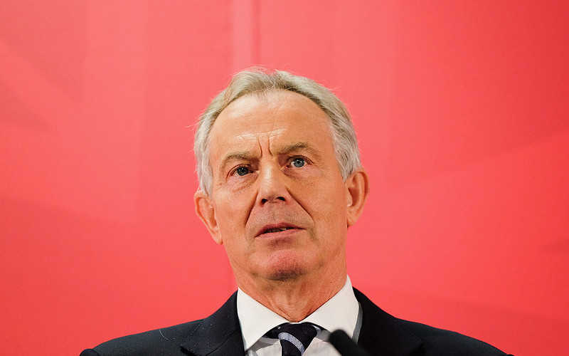 Blair: Ani konserwatyści, ani laburzyści nie zasługują na wygraną w wyborach