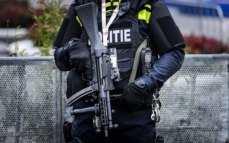Holandia: Policja zatrzymała mężczyzn, którzy planowali samobójczy zamach