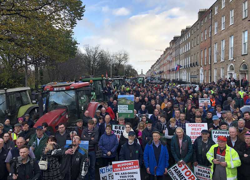 Protest irlandzkich rolników. Zablokowali traktorami centrum Dublina
