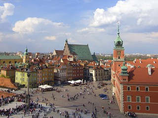 CBOS: W Polsce 1 na 10 osób nie czuje się bezpiecznie