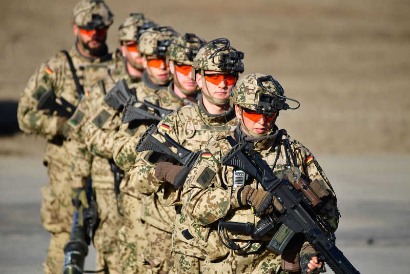 Niemiecka prasa: Nie da się przywrócić obowiązkowej służby wojskowej