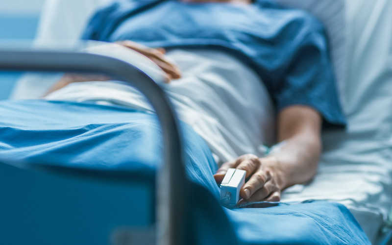Raport: Na nowotwory choruje już milion Polaków i będzie coraz więcej