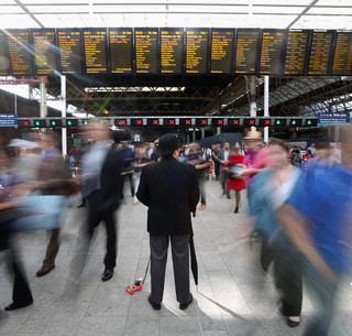 Train strike: Commuters face disruption as Network Rail workers vote to walk out