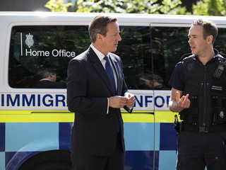 Cameron's immigration bill to include crackdown on illegal foreign workers