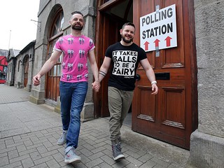 Polls close in Ireland's same-sex marriage referendum