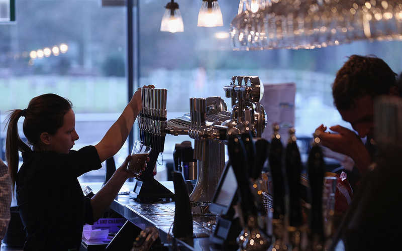 Wetherspoons to serve up 10,000 new jobs in £200m investment 
