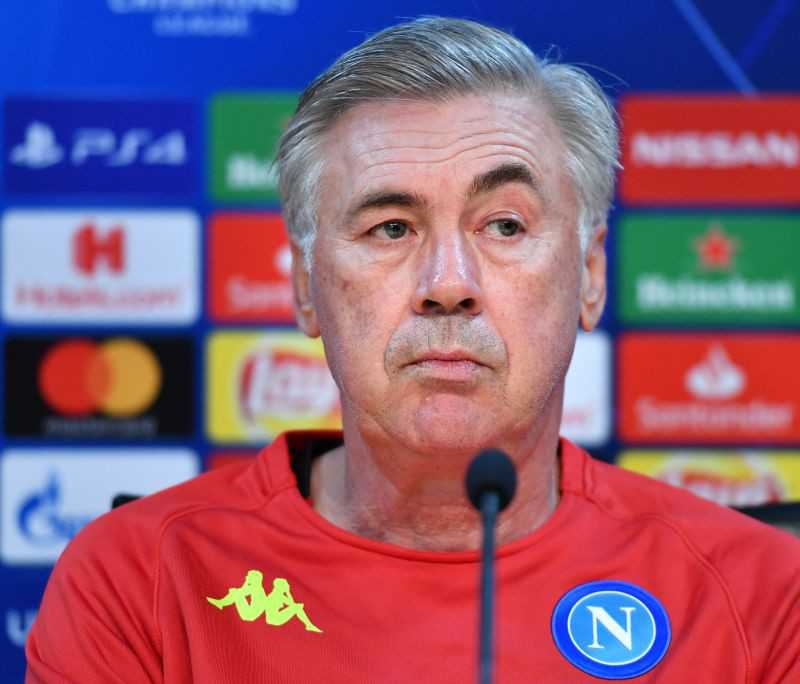 Football LM - Napoli parted with coach Ancelotti