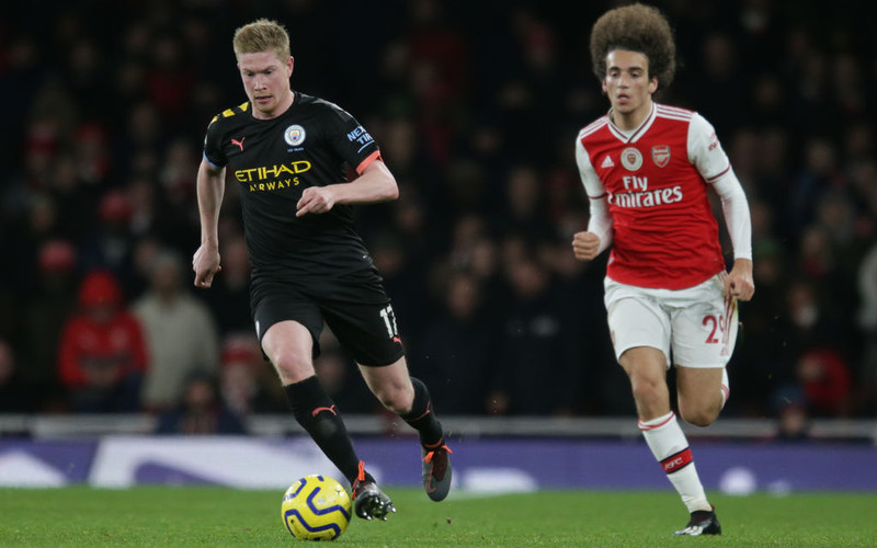 Kevin De Bruyne masterclass leads Manchester City to dominant victory over woeful Arsenal