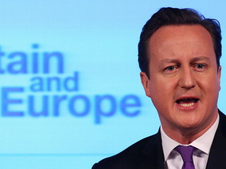 Cameron flew to Warsaw. He wants to convince Ewa Kopacz to EU change