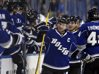 Tampa Bay Lightning reach Stanley Cup Finals with 2-0 win over New York Rangers