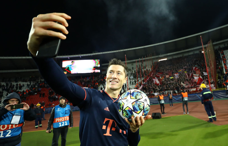Lewandowski is the seventh footballer in the world according to "The Guardian"