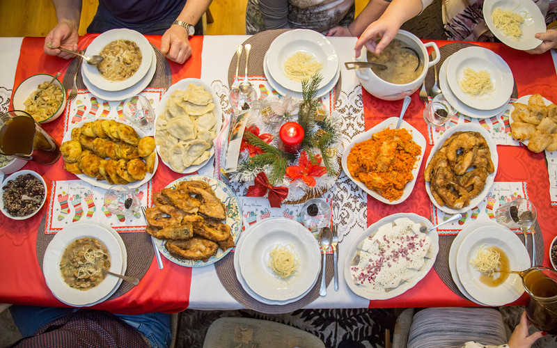 Study: Most Poles will spend this year's Christmas at home