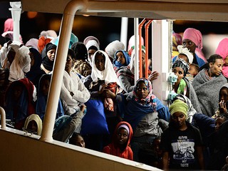 3,5 tys. imigrantów uratowanych na Morzu Śródziemnym trafi do Włoch