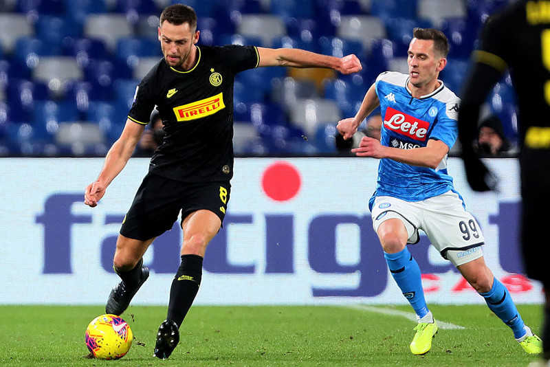 Liga włoska: Gol Milika w przegranym meczu Napoli z Interem