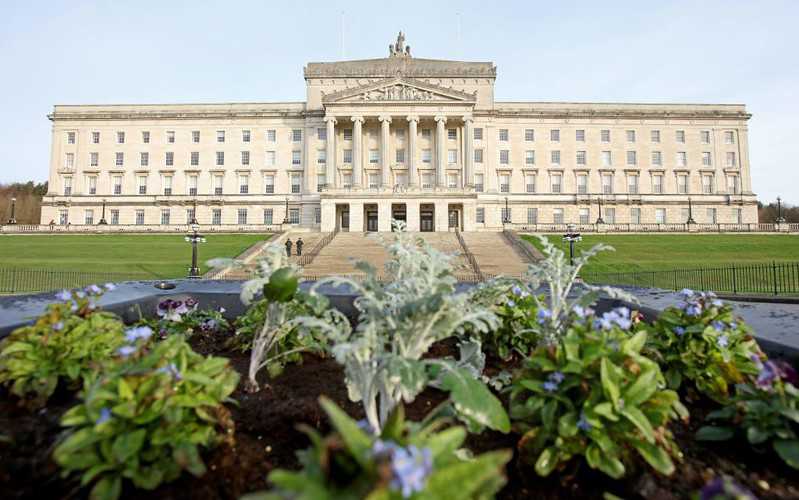 Północnoirlandzkie partie zgodziły się ponownie współtworzyć rząd