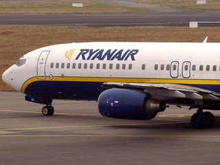 Woman collapsed and died in toilet on Ryanair flight on plane  