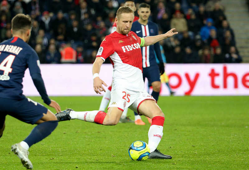 French league: Penalty after Glik's foul, PSG victory over Monaco