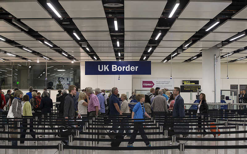 Imigracja do UK "może zostać ograniczona już pod koniec 2020 r."