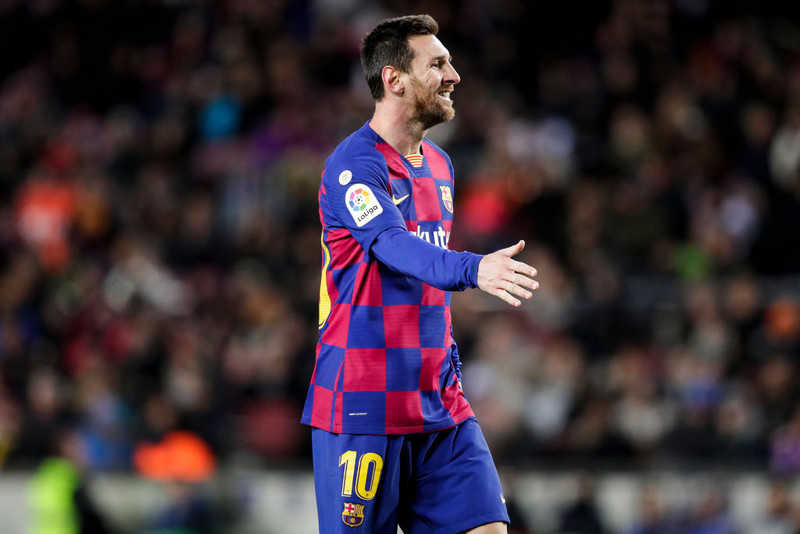 Lionel Messi gets Quique Setién's Barcelona reign off to winning start