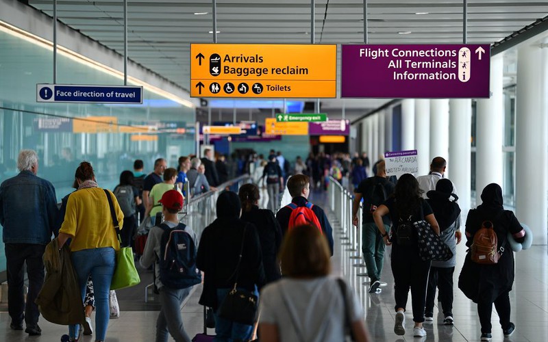 Koronawirus z Chin: Heathrow wydziela specjalny obszar dla pasażerów