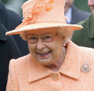 Brytyjska królowa odwiedzi papieża