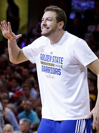 That Warriors celebration in Las Vegas ... was paid for by David Lee