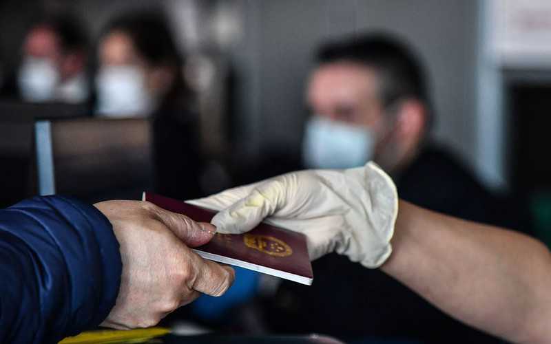 China coronavirus: 14 people in UK tested for new strain