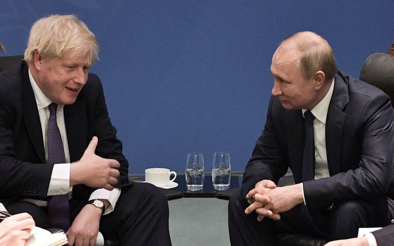 "FT": Zaproszenie od Putina "pierwszym testem dla UK po Brexicie"