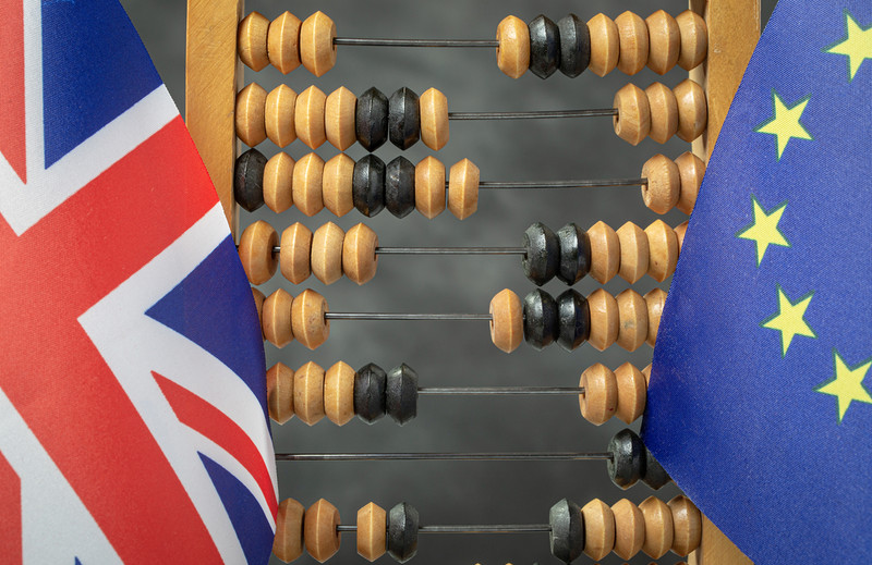 UE chce, aby sędziowie TSUE zatwierdzili umowę z Wielką Brytania