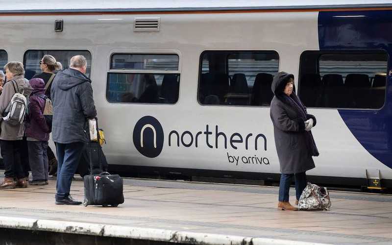 Rząd przejmuje kontrolę nad przewoźnikiem kolejowym Northern