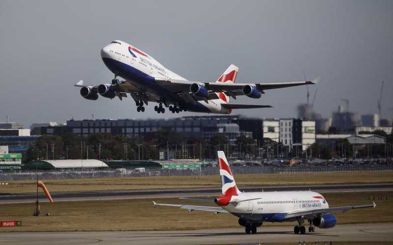 ULC: Do końca 2020 r. dla pasażerów podróże do Wielkiej Brytanii bez zmian