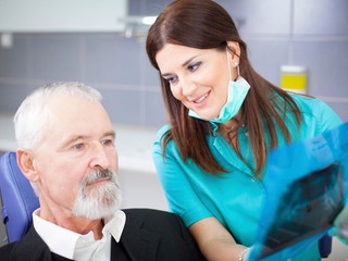 Dentists alert: Polish seniors do not have teeth