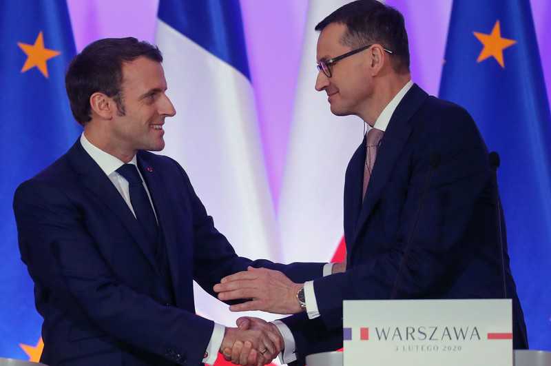 Niemieckie media: "Macron powinien był odwiedzić Polskę już dawno temu"